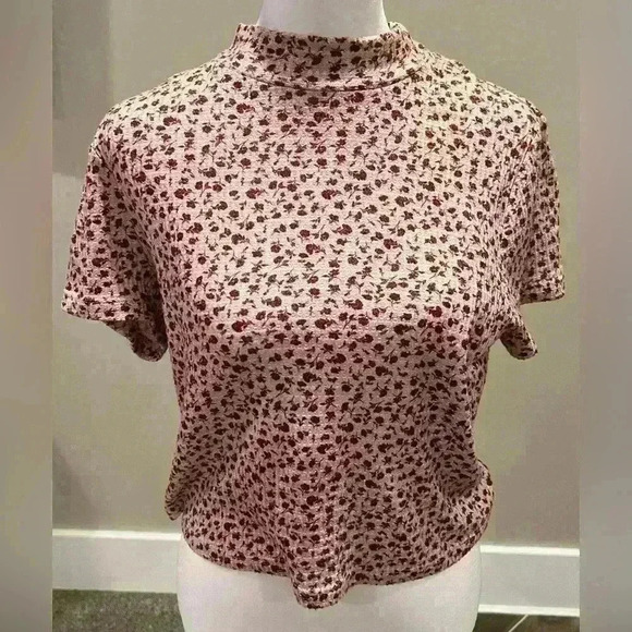Cute little floral print top juniors size XL - Picture 1 of 7